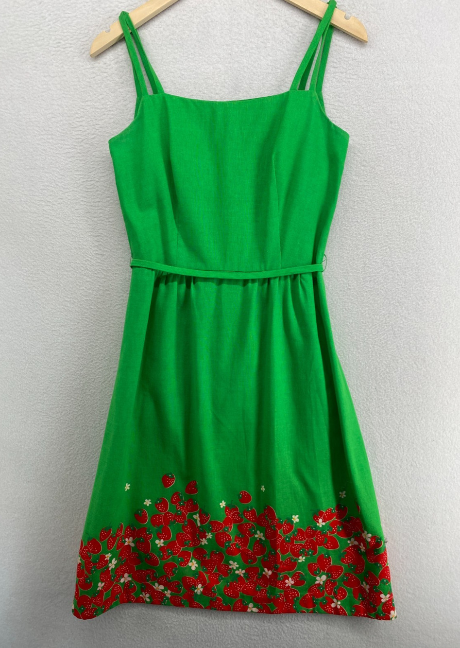 MALIA HONOLULU Dress 10 Strawberry Sleeveless Sundress 70s Green Hawaii VTG